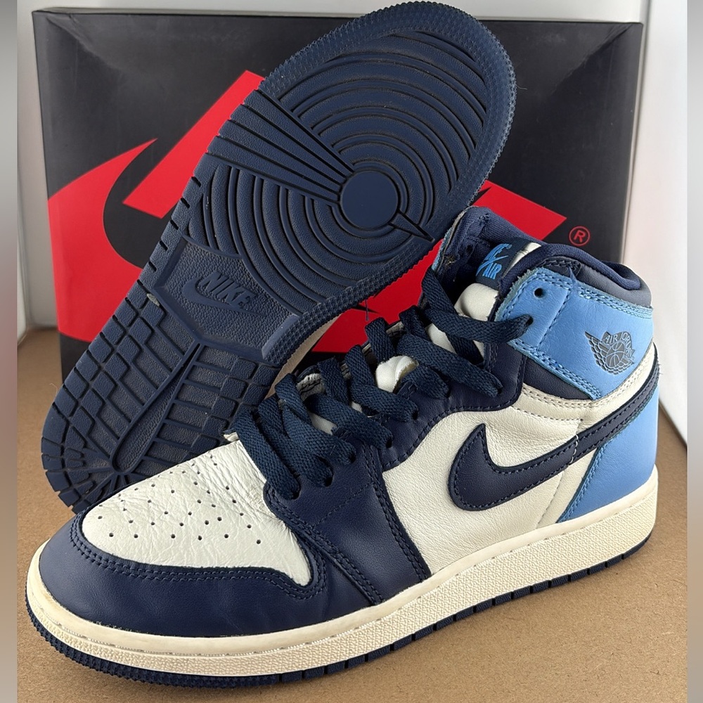 Nike Air Jordan 1 Retro High OG Obsidian Blue UNC 575441-140 Size 6Y Women’s 7.5